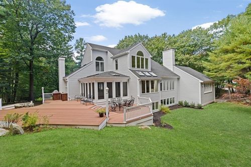 29 Heather Dr, Cohasset, MA, 02025-1358 | Card Image