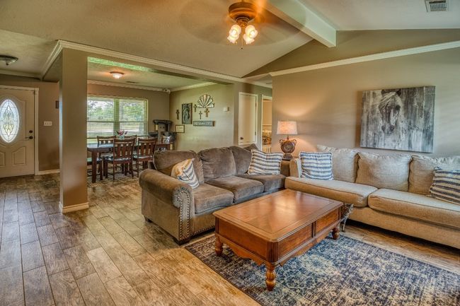 14749 S Dowling Rd, House other with 3 bedrooms, 2 bathrooms and null parking in College Station TX | Image 7