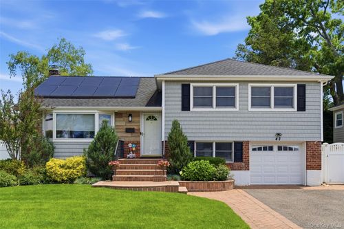 42 Kathleen Drive E, Oyster Bay, NY, 11791 | Card Image
