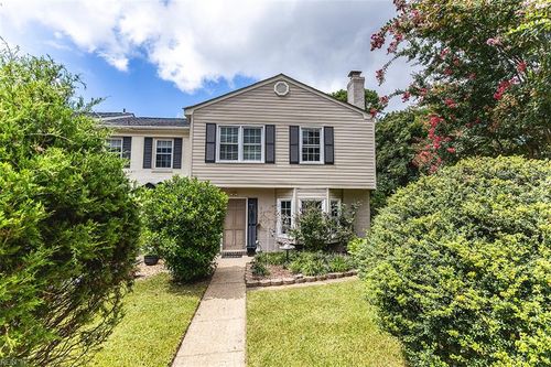 2212 Windom Pl, Virginia Beach, VA, 23454-3418 | Card Image