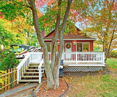 20 Heathcote Rd, Carmel, NY, 10512-5873 | Card Image