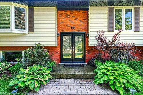 14 Concession Rd 6, Millgrove, ON, L8B1M4 | Card Image