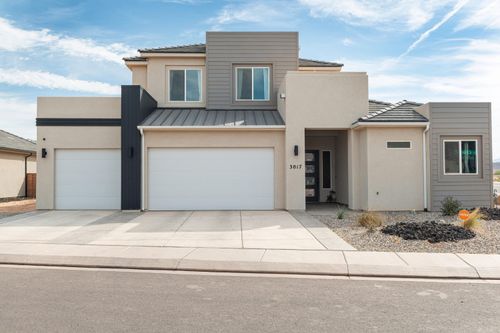 3017 E Willis Creek Dr, Washington, UT, 84780-3643 | Card Image