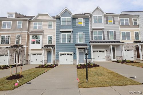 7831 Alexandria Dr, Moseley, VA, 23120-2394 | Card Image