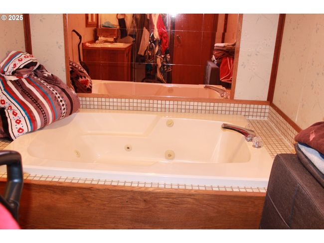 1783 View St, House attached with 3 bedrooms, 2 bathrooms and 2 parking in Myrtle Point OR | Image 26