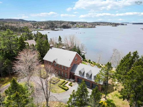 13 Shepherds Lane, Tantallon, NS, B3Z2K7 | Card Image