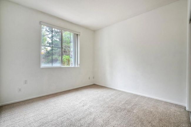 4049 Peninsula Dr, Condo with 3 bedrooms, 3 bathrooms and 2 parking in Carlsbad CA | Image 15