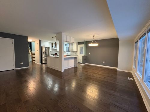 1100 Potter Rd, Park Ridge, IL, 60068-1602 | Card Image