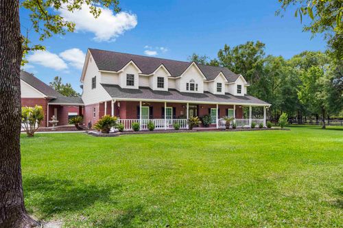 9035 Terry Estates Dr, Orange, TX, 77630-1393 | Card Image