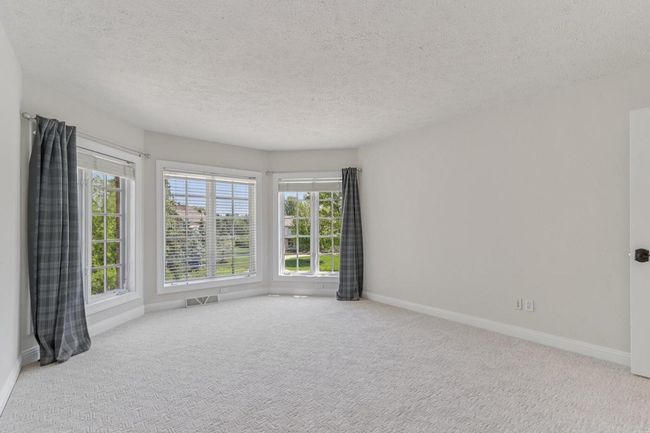 1601 Cedar Bend, House other with 5 bedrooms, 4 bathrooms and null parking in Hartland WI | Image 54