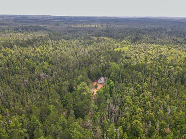 37477 W M 123, House other with 2 bedrooms, 1 bathrooms and null parking in Paradise MI | Image 10