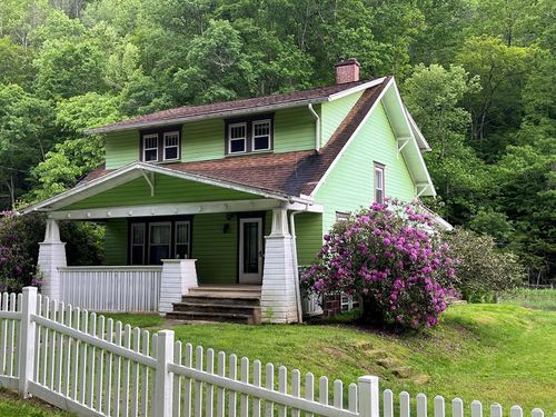 808 Rush Run Rd, Burton, WV, 26562-6216 | Card Image