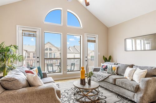 apt-d-4217 Swan Forest Dr, Carrollton, TX, 75010-2045 | Card Image