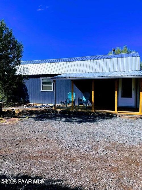 211 Ricochet Way, Ash Fork, AZ, 86320 | Card Image