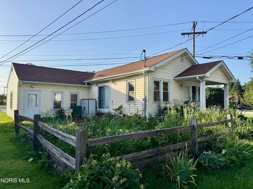 202 Short Street, Northwood, OH, 43619 | Card Image