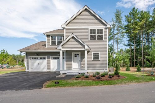 1-1 Scott Ave, Nashua, NH, 03062-2523 | Card Image