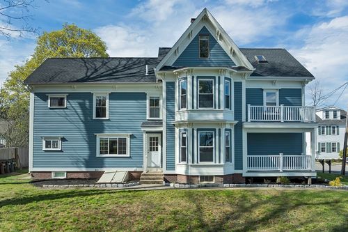 5-7 Union St, Amesbury, MA, 01913-2415 | Card Image