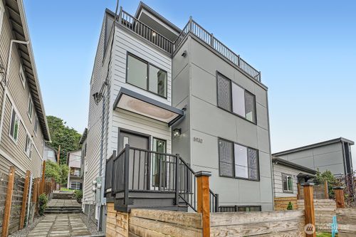 5930 18th Ave S, Seattle, WA, 98108-2839 | Card Image