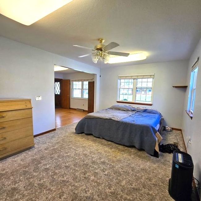 being used as a room but living space | Image 21