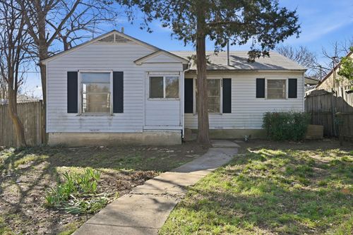 4242 Aero Drive, Dallas, TX, 75209 | Card Image
