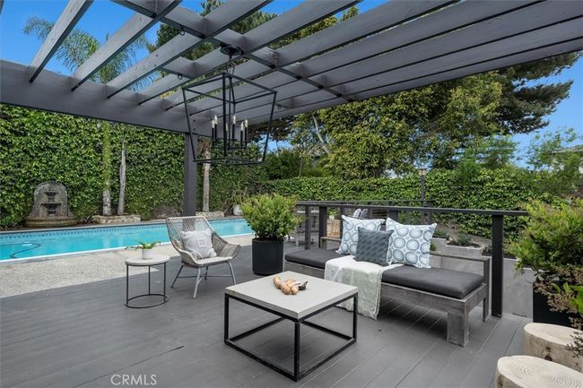 1012 10 Th St, House other with 4 bedrooms, 5 bathrooms and 8 parking in Manhattan Beach CA | Image 57