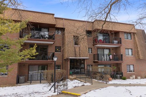 apt-103-404 Melrose Ave, Glen Ellyn, IL, 60137-4515 | Card Image