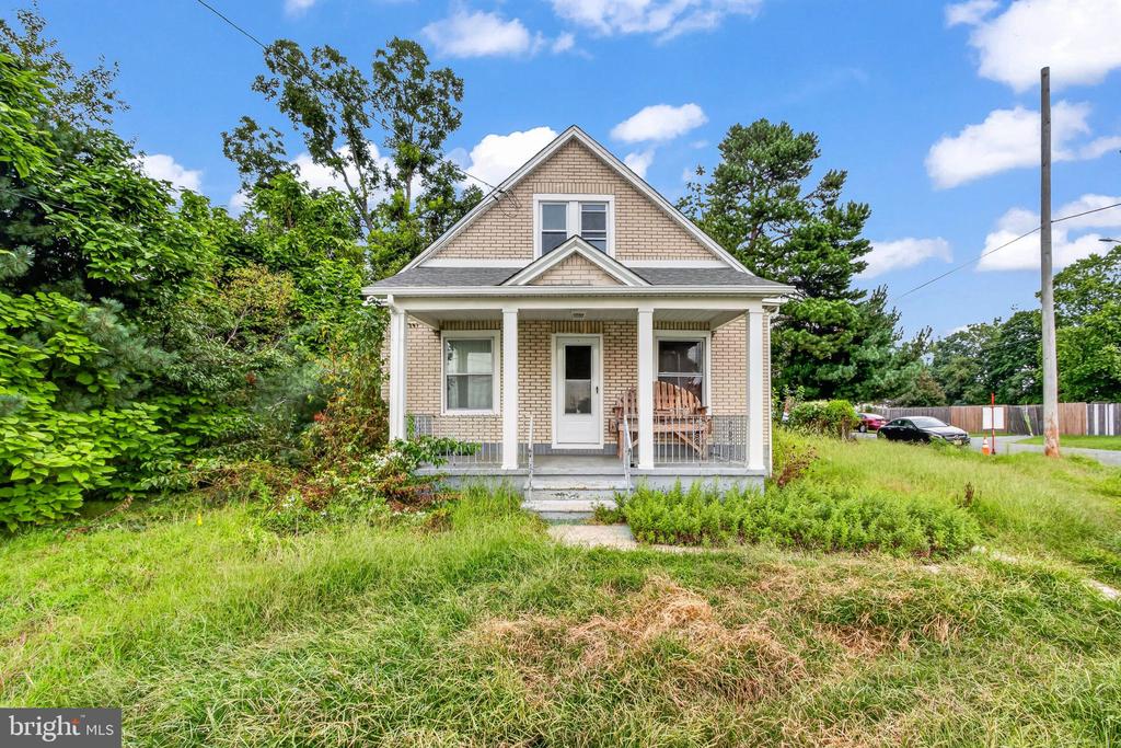 Residential in VINELAND 5
