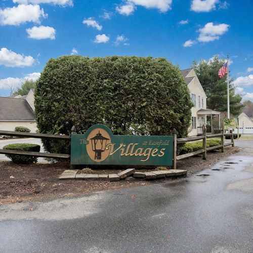 48-48 Castlegate Dr, Springfield, MA, 01129-1296 | Card Image