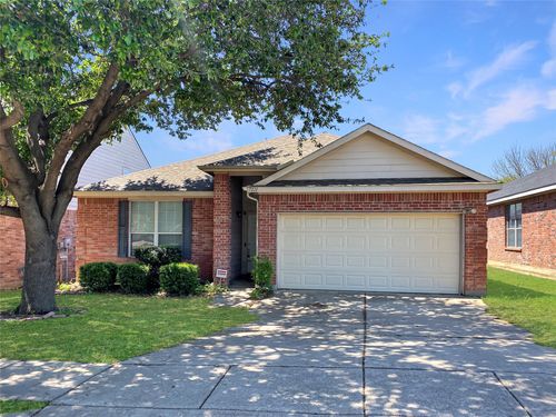 7221 Lindentree Ln, Fort Worth, TX, 76137-4492 | Card Image