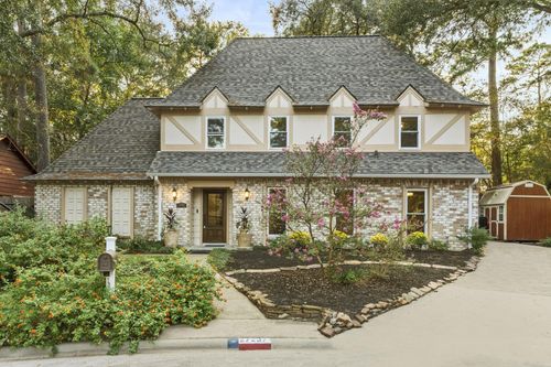 27237 Payne Ct, Conroe, TX, 77385-9055 | Card Image