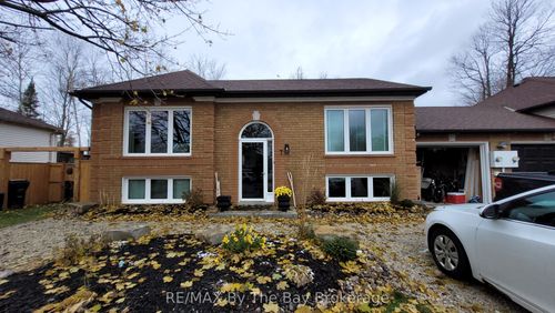 2-7 Harbour Cres, Wasaga Beach, ON, L9Z1G4 | Card Image
