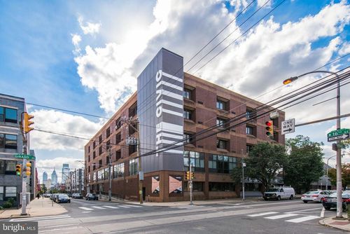 1b-301-1600 W Girard Ave, PHILADELPHIA, PA, 19130-1891 | Card Image