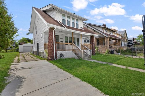 145 Waverly St, Highland Park, MI, 48203-3640 | Card Image
