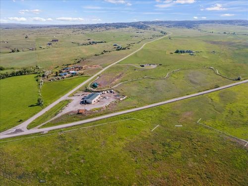 205 Howie Rd, Big Timber, MT, 59011-7802 | Card Image