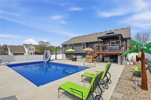 1107 Nw Long Dr, Grain Valley, MO, 64029-7306 | Card Image