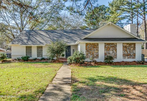 111 Sweetgum Ln Lane, Clinton, MS, 39056 | Card Image