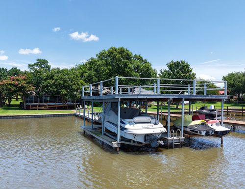 427 Jib Dr, Gun Barrel City, TX, 75156-5656 | Card Image