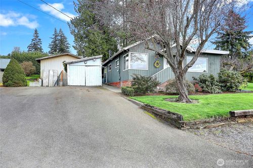18815 Clarence Ave, Stanwood, WA, 98292-6741 | Card Image