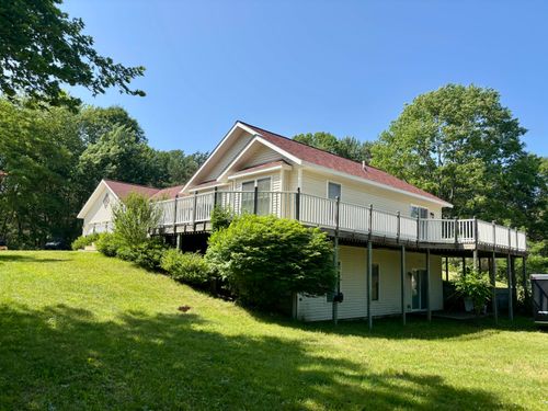 5094 Samerdar Dr, Onekama, MI, 49675 | Card Image