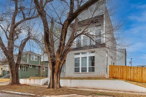 1705 Nw 11th St, Oklahoma City, OK, 73106-2203 | Card Image