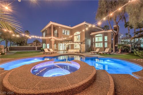 7520 Captains Harbor Dr, Las Vegas, NV, 89117-2052 | Card Image