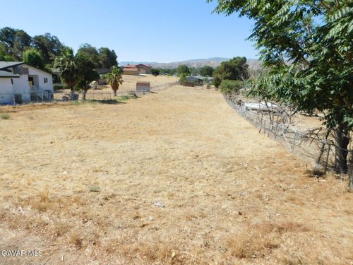 4788 Columbia Way, Quartz Hill, CA, 93536-2905 | Card Image