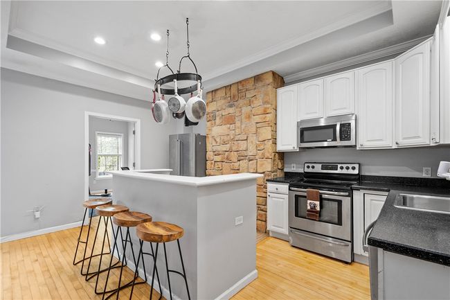 2113 Wharton St, House other with 3 bedrooms, 2 bathrooms and null parking in Pittsburgh PA | Image 10