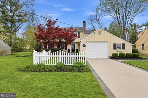 120 Warfield Rd, CHERRY HILL, NJ, 08034-3318 | Card Image