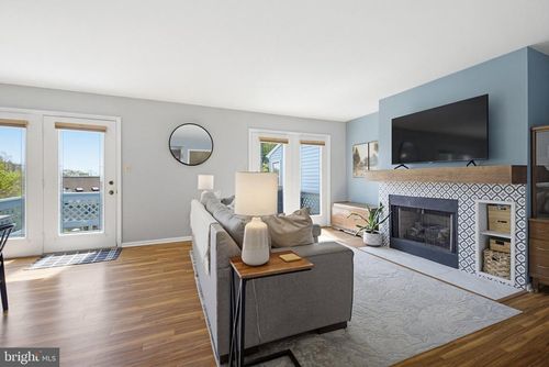 217 Winding Hill Dr, LANCASTER, PA, 17601-1767 | Card Image