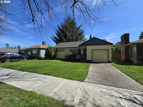 1246 11th Ave, Longview, WA, 98632-3111 | Card Image