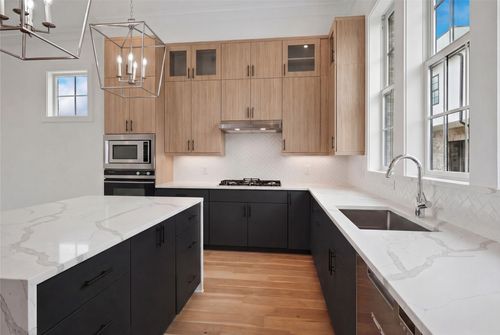 4080 Oak Circle, Addison, TX, 75001 | Card Image