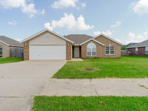 2400 Sw 19th Street, Bentonville, AR, 72713 | Card Image