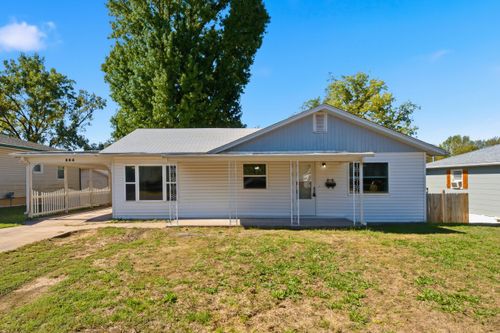 304 N Lincoln Avenue, Monett, MO, 65708 | Card Image