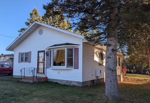 185 Shaw St, Phillips, WI, 54555-1502 | Card Image